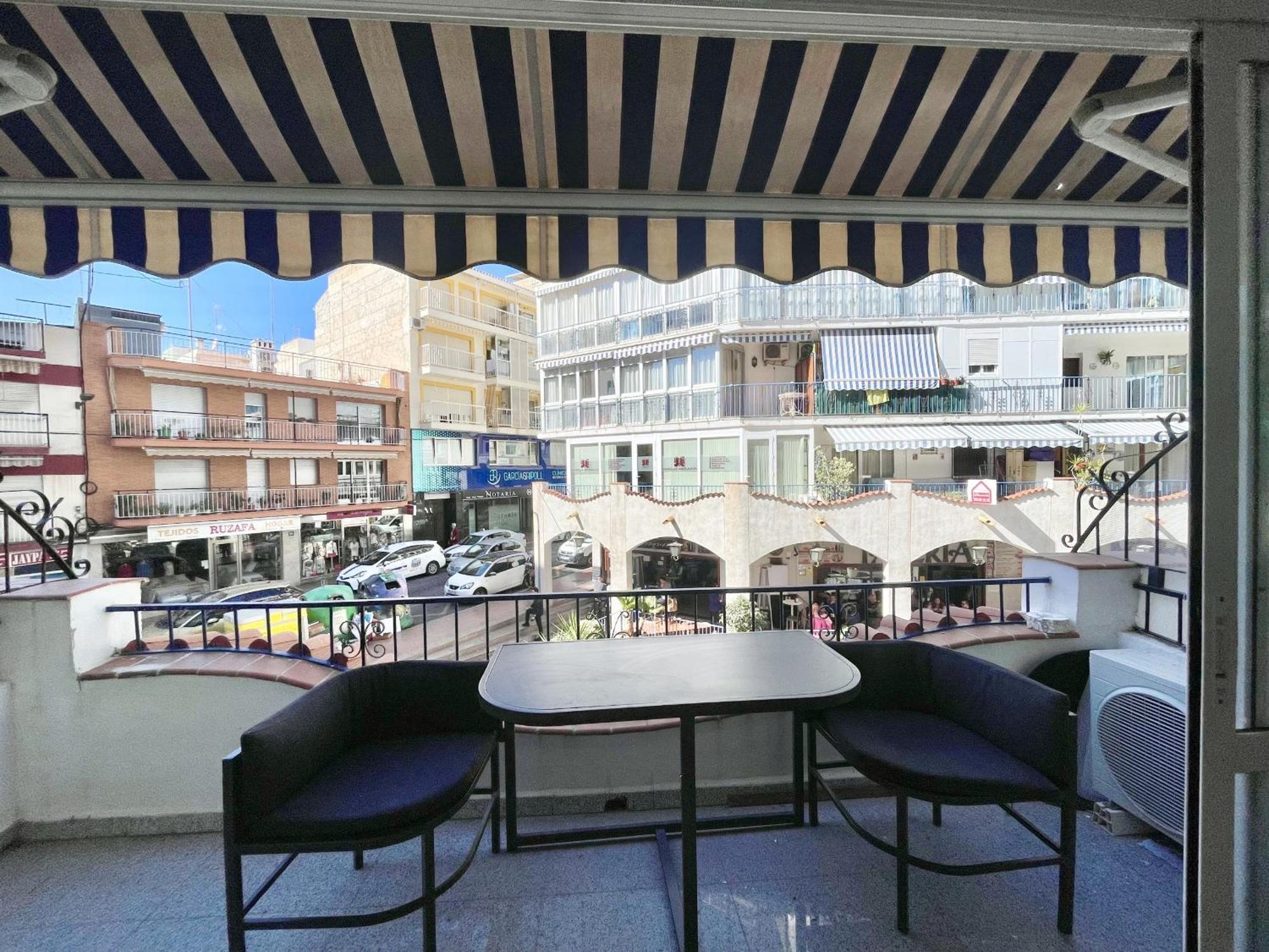 Apartment In Benidorm City Center מראה חיצוני תמונה