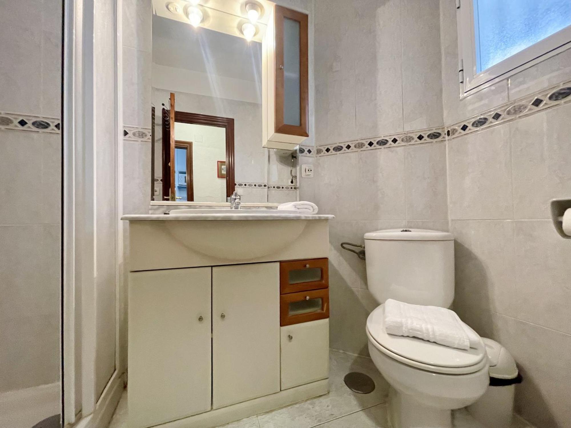 Apartment In Benidorm City Center מראה חיצוני תמונה