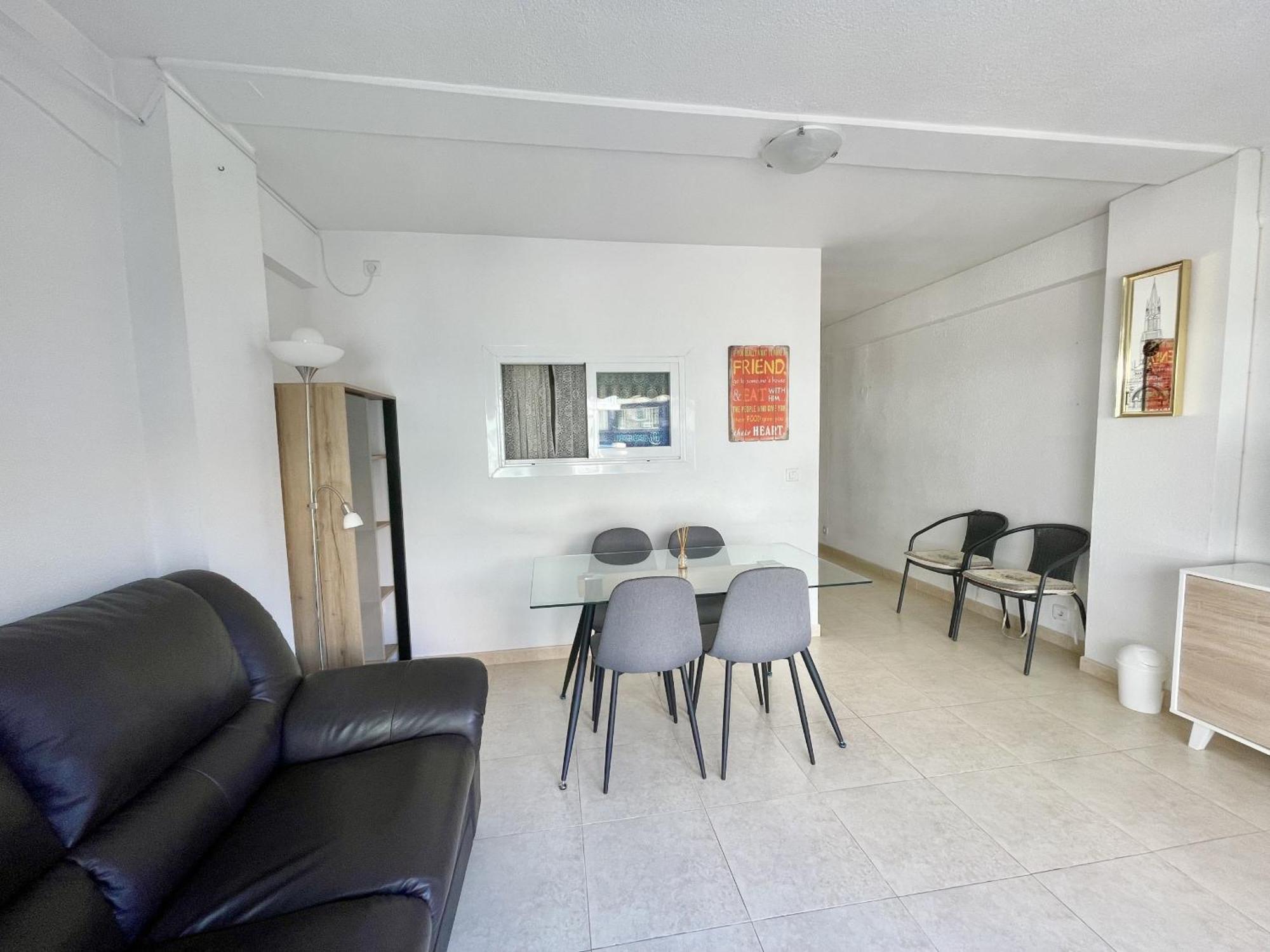 Apartment In Benidorm City Center מראה חיצוני תמונה